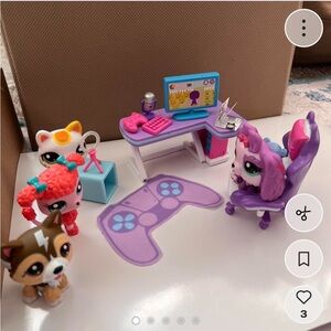 Littlest Pet Shop 4 pets whole gaming playset